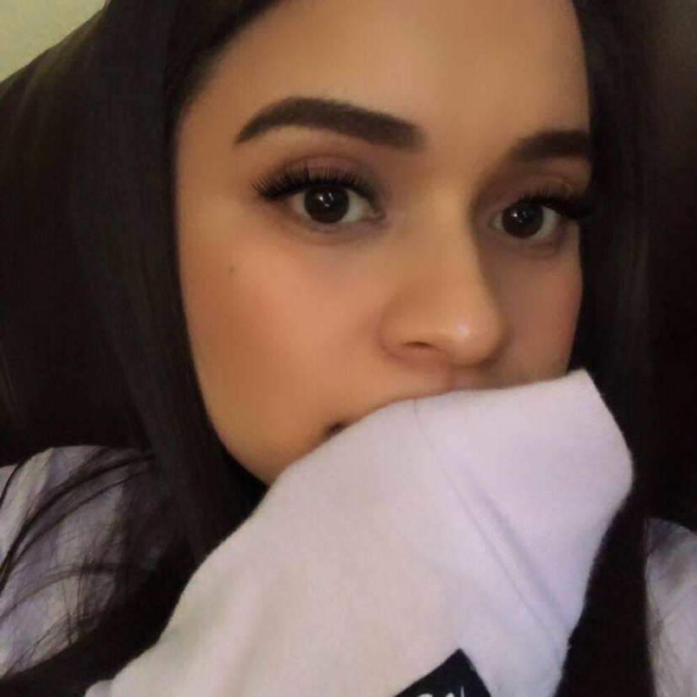 Meet your Posher, Vivian